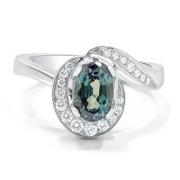 Alexandrite gemstone rings